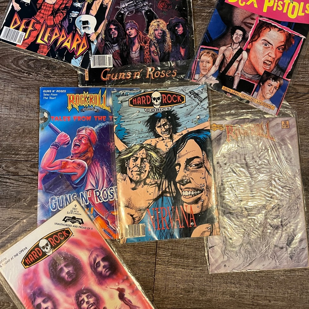 LOT of 9 Rock N Roll Comics NIRVANA QUEEN SEX Pistols